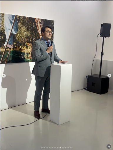 Ausstellung "a Connection through Soil"