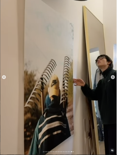 Ausstellung "a Connection through Soil"